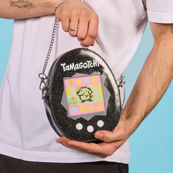 Hot Topic Handbags - NEW✨ Tamagotchi Black Glitter Crossbody Purse Novelty Bag Lenticular Cakeworthy